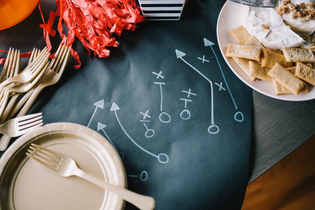 Blogger Mary Krosnjar sharing DIY Ideas for your NFL party