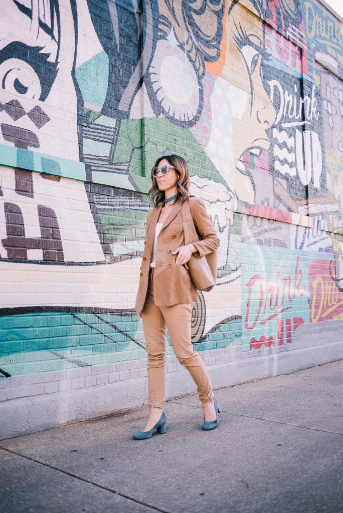Blogger Mary Krosnjar wearing Suede Pant suit and Blue suede pumps