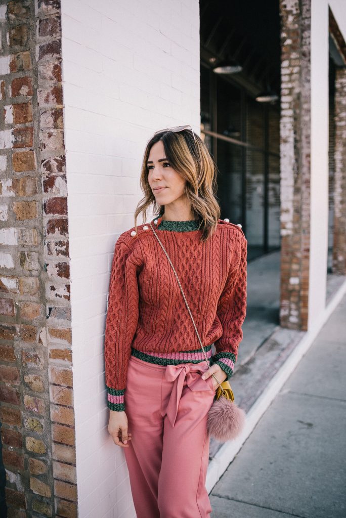 Blogger Mary Krosnjar wearing Lace Storets Sweater and Pink Cropped Pants