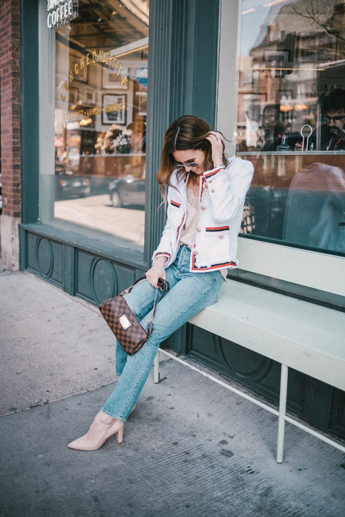 Blogger Mary Krosnjar styling White Striped Trim Frayed Tweed Jacket with H&M high-waisted denim 