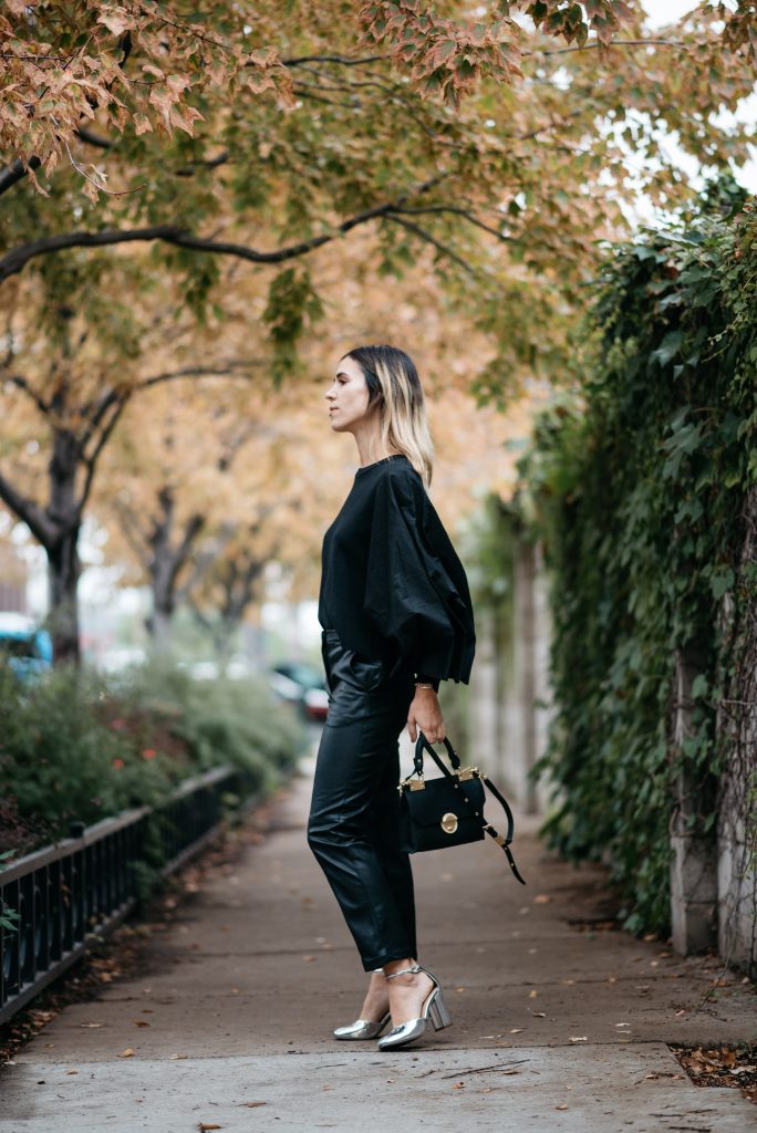 Blogger Mary Krosnjar wearing H&M faux leather pants and Who What Wear collection shoes