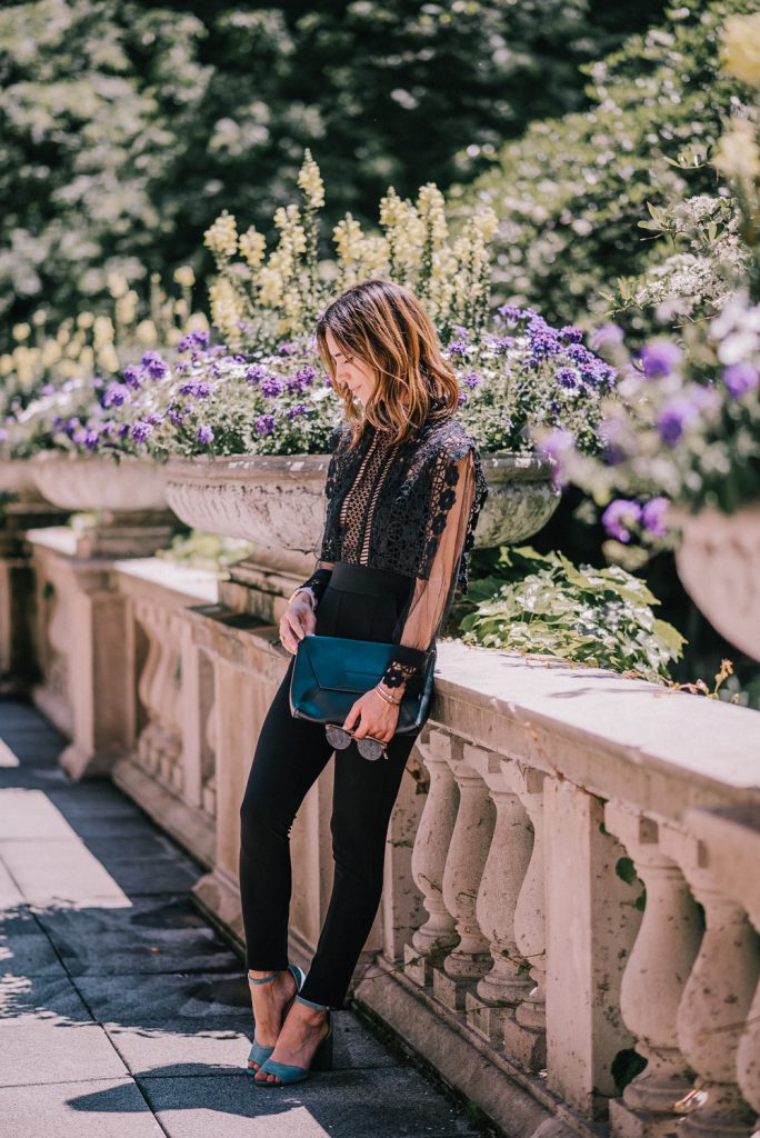 Blogger Mary Krosnjar at the Chicago Art Institute wearing Lace Crochet Jumpsuit