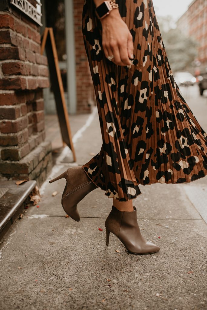 Seattle Blogger wearing Leopard Pleated Skirt and Beige Booties for workwear style