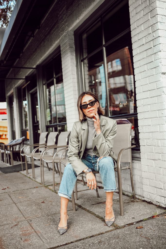 Mary krosnjar styling sage faux leather blazer and topshop dad jeans for a weekend causal look 