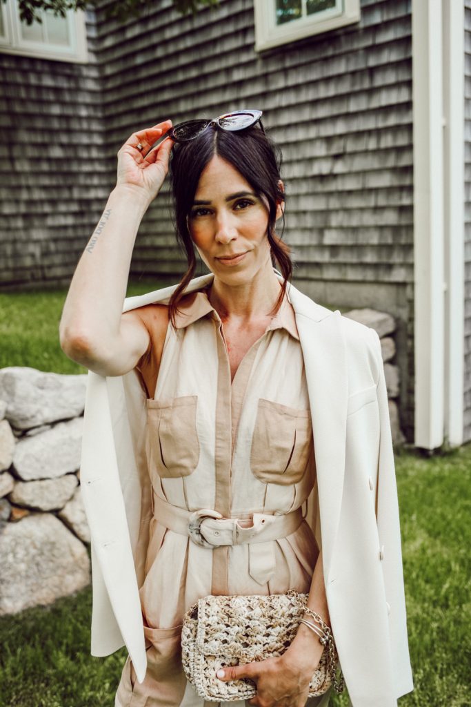 Seattle Fashion Blogger Mary Krosnjar wearing Neutral Utility Midi Dress in Safari Style