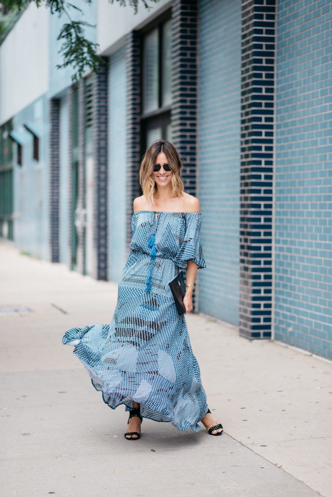off the shoulder maxi, nine west suede studded sandals, Chicago West Loop, Chicago Fashion Blog, Sports and Fashion