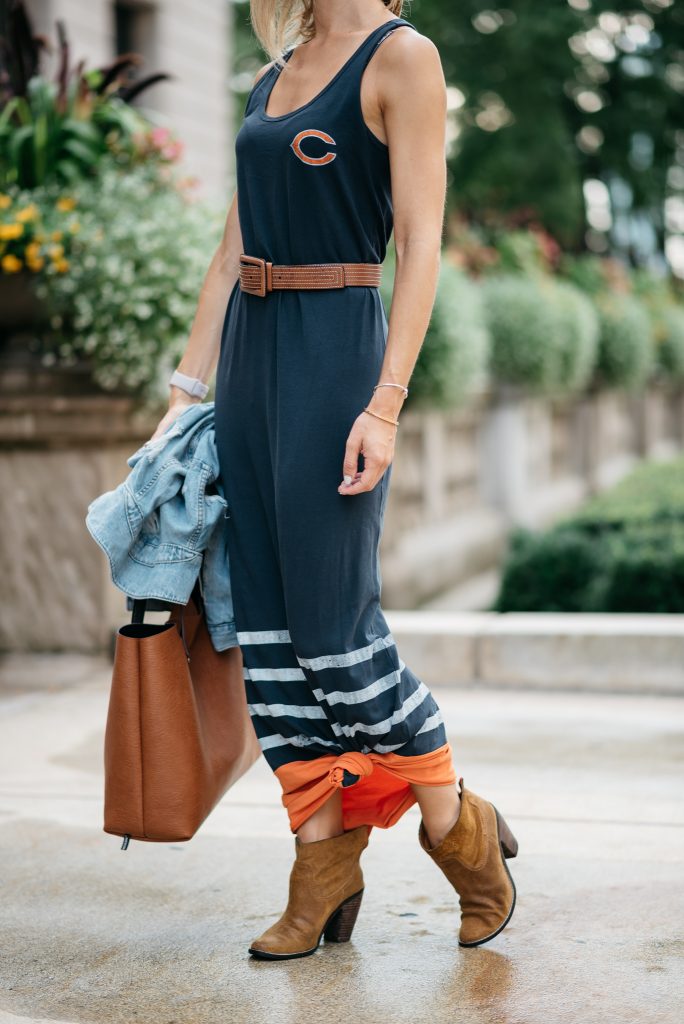 NFL Fan Style Blogger, Chicago Fashion Blogger, Dolce Vita Booties, Chicago Bears Maxi Dress, Game Day Fashion, Sports and fashion