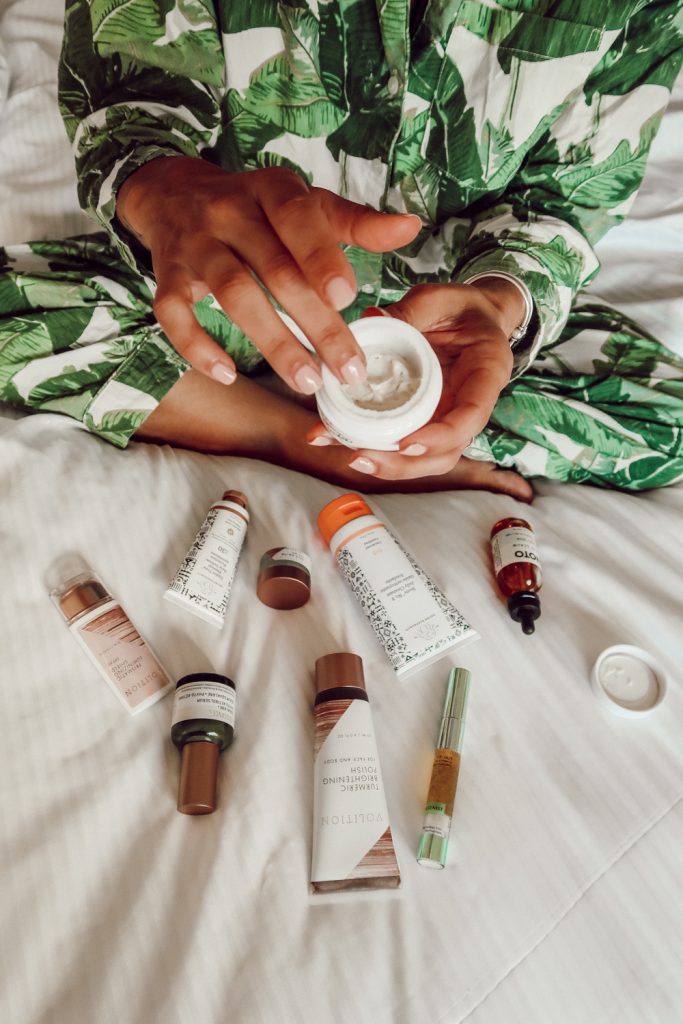 Blogger Mary Krosnjar sharing favorite clean beauty products