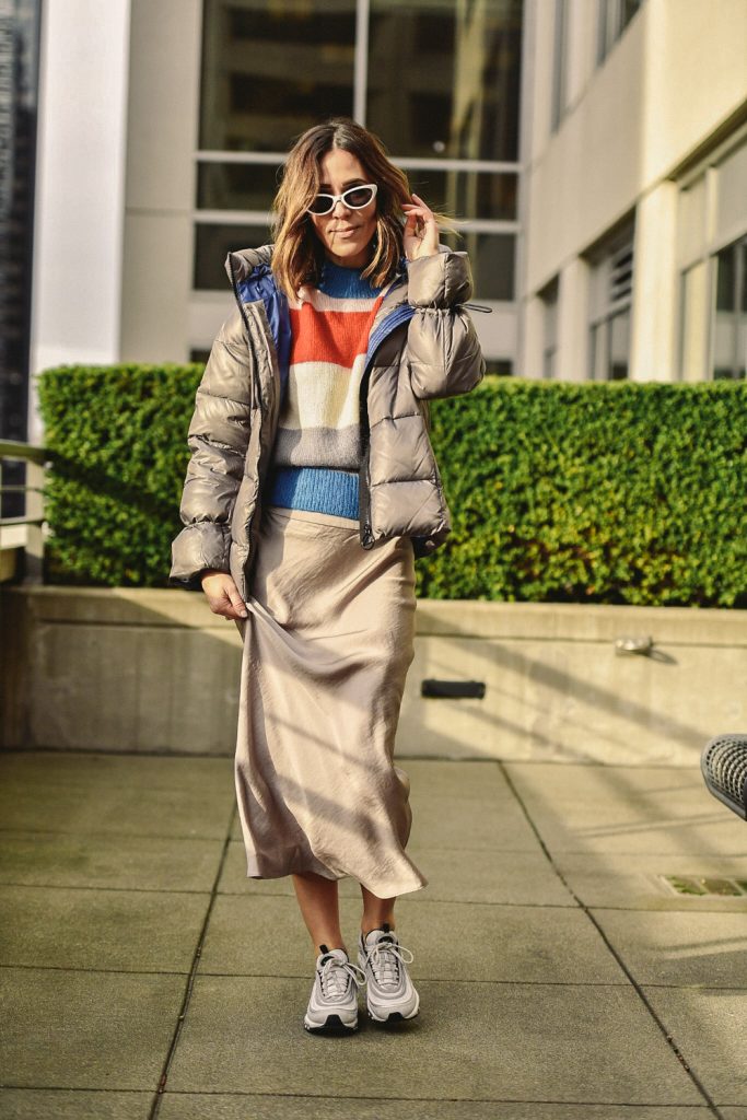 Blogger Mary Krosnjar wearing Free People Normani Bias Cut Satin Skirt and Seattle Stylelogue