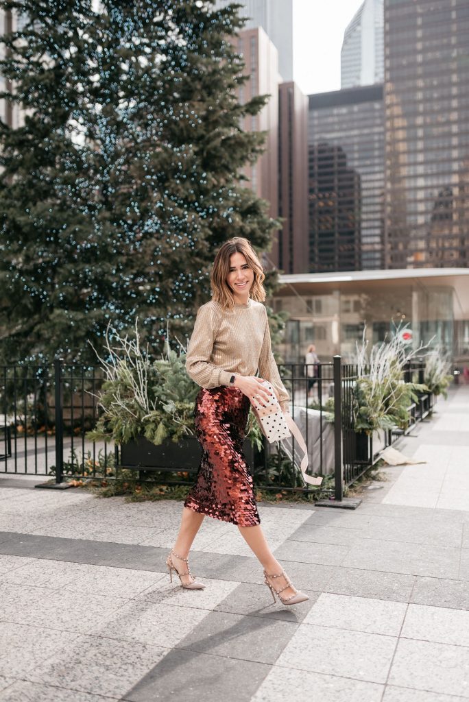 Blogger Sportsanista wearing Who What Wear Long Sleeve Metallic Pullover and Halogen Paillette Pencil Skirt 