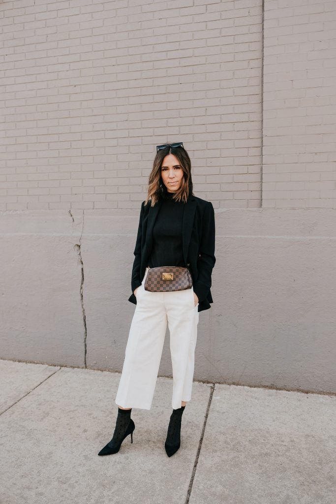 Seattle Fashion Blogger Sportsanista wearing Ann Taylor Work Look 