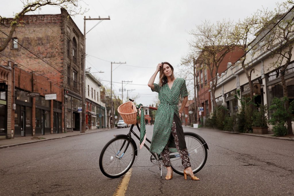 Seattle Fashion Blogger wearing Scotch and Soda Printed Dress and Printed Silk Pants