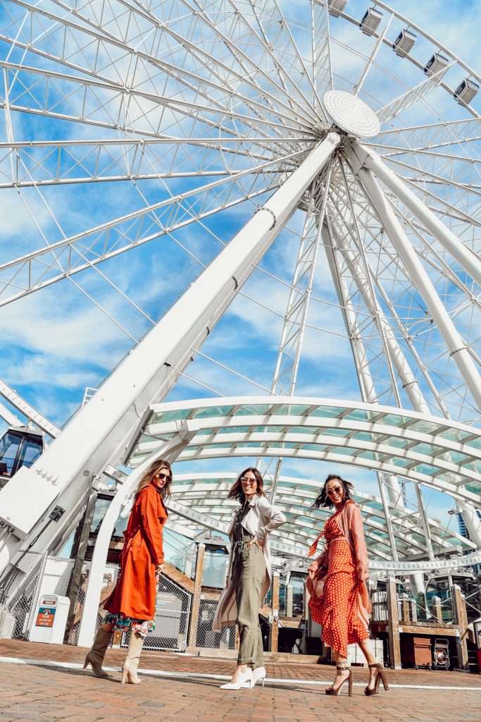 Seattle Fashion Blogger Sportsanista wearing H&M Cargo Jumpsuit and Trench coat at the great wheel