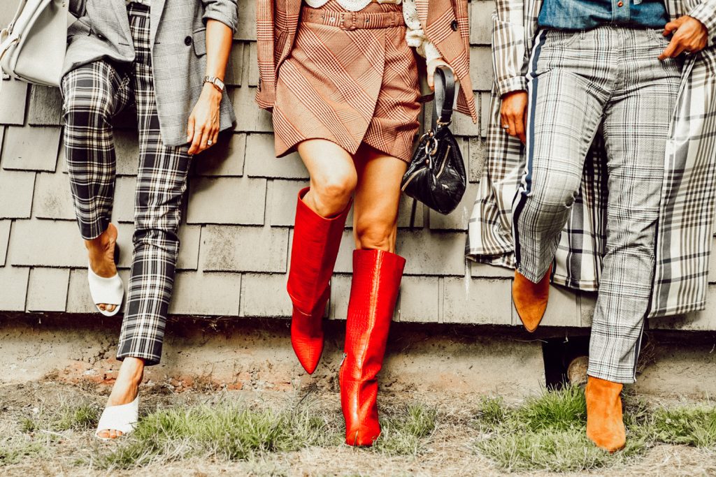 Bloggers wearing the best boots for fall 2019