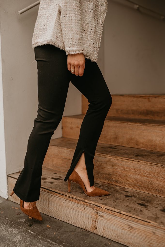 Seattle Fashion Blogger Sportsanista wearing Ann Taylor THE AUDREY PANT IN BI-STRETCH and Ann Taylor Azra Suede Pumps