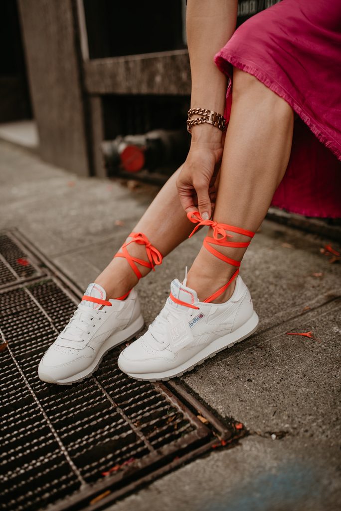 Seattle Blogger Sportsanista wearing Women's Reebok Classic Sneakers "Its a mans world"