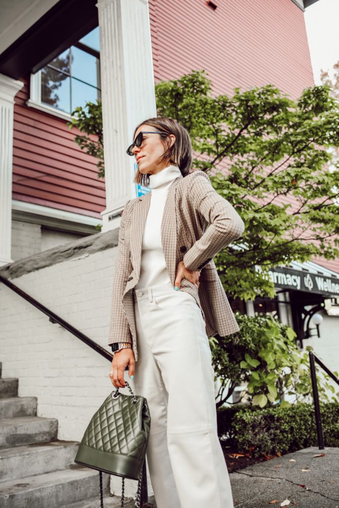 Seattle Blogger sharing how to style Banana Republic Fitted Blazer with Cream Leather Pants for a Fall Fashion Look 