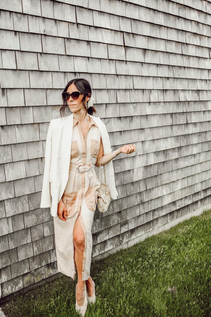 Blogger Mary Krosnjar wearing Midi Utility Dress with Oversized Blazer 